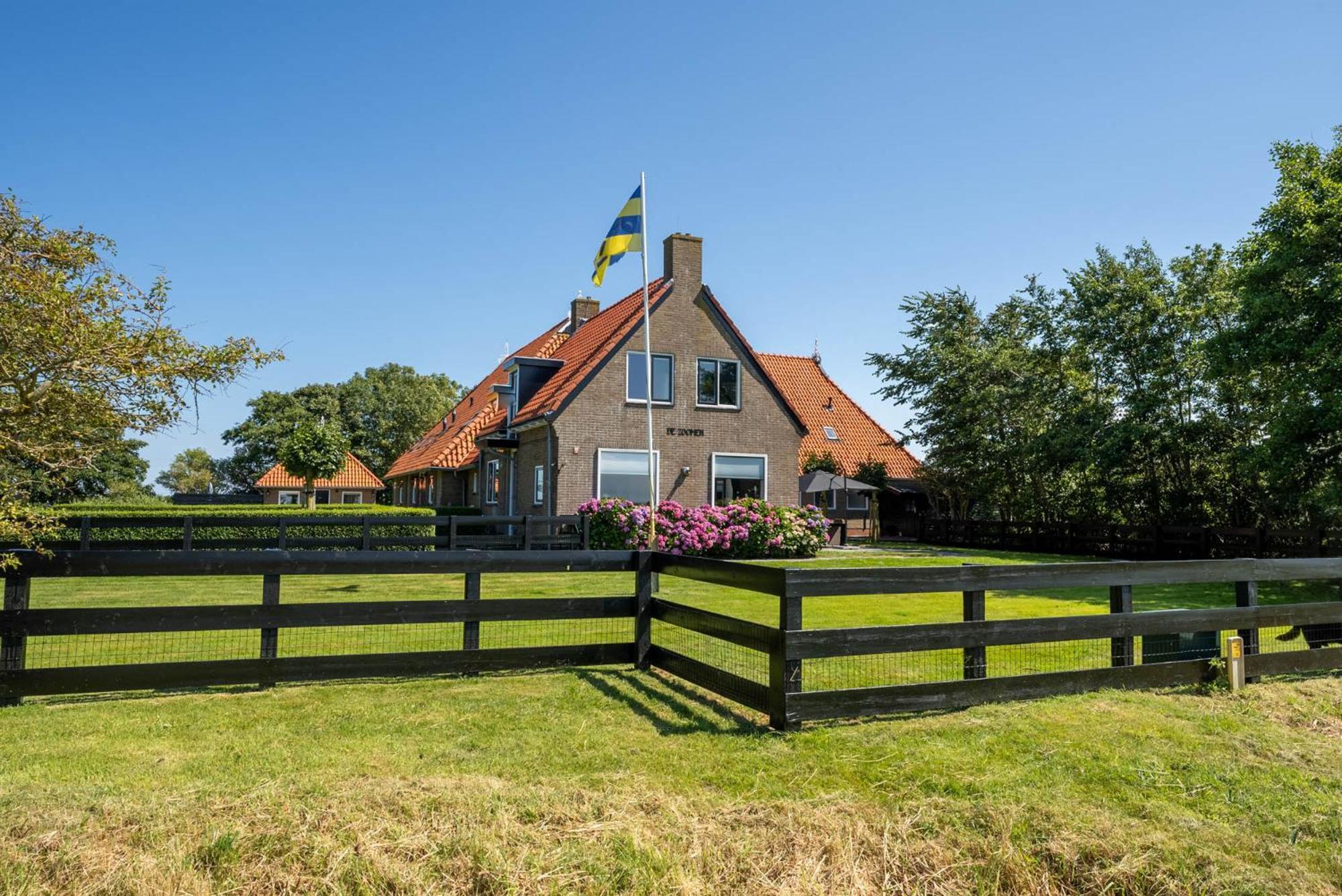 Ballumerhoeve Petit Lodge ภายนอก รูปภาพ